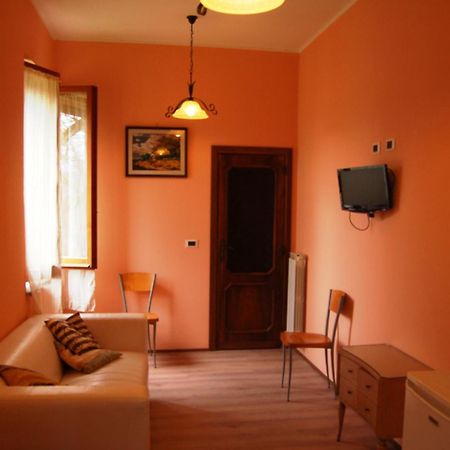 Maison d'hôtes Borgo Nuovo San Martino à Ambra Extérieur photo