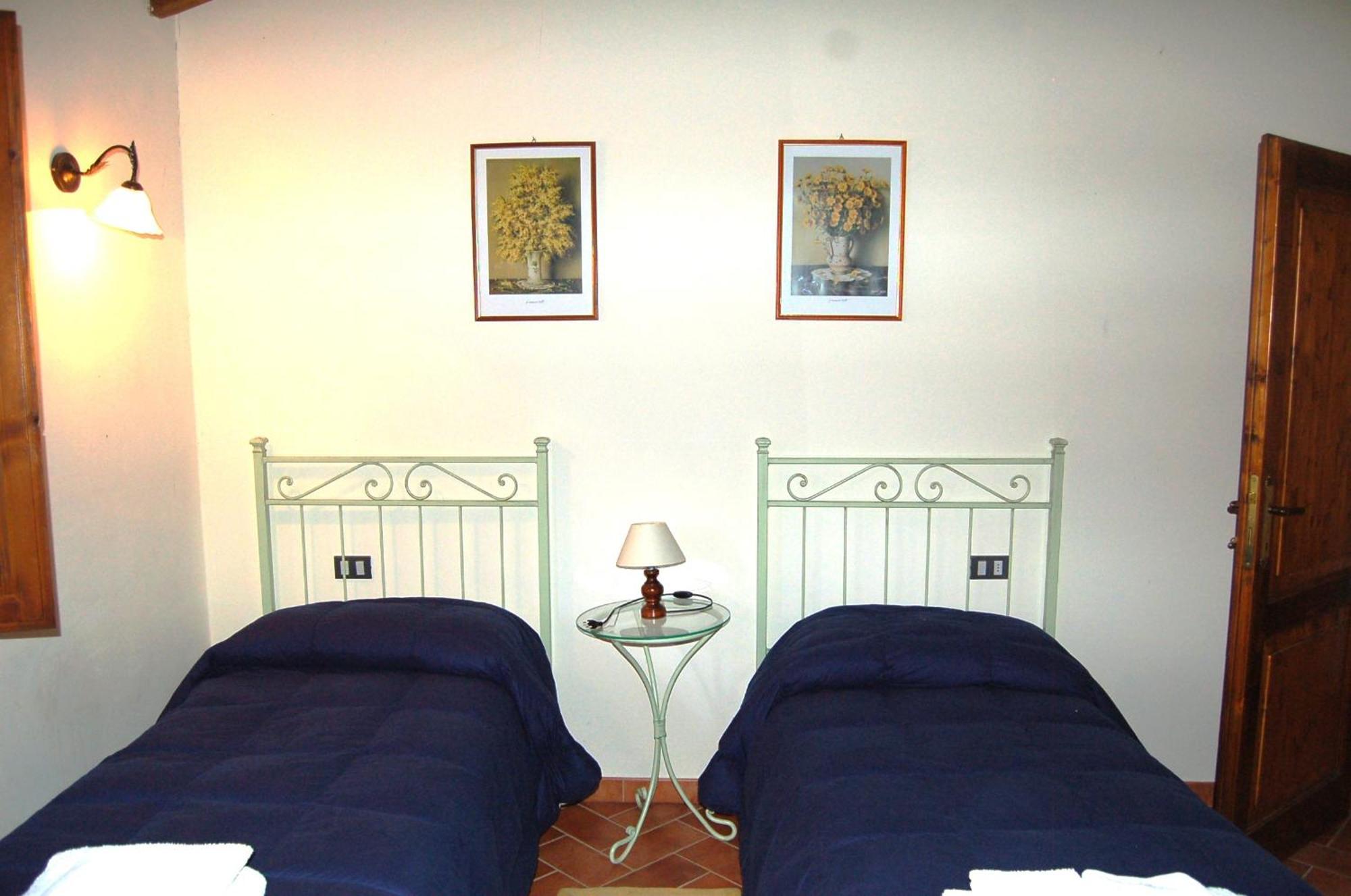 Maison d'hôtes Borgo Nuovo San Martino à Ambra Extérieur photo