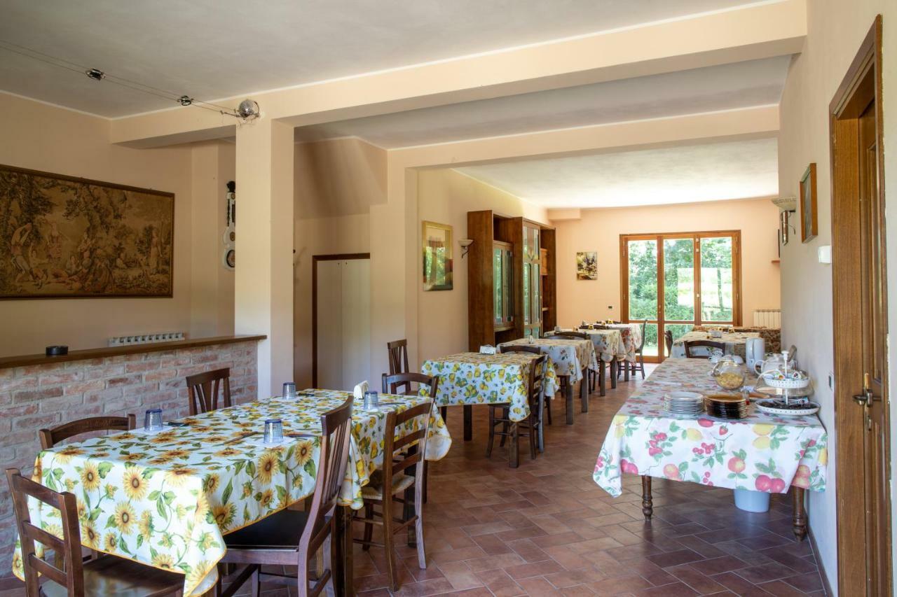 Maison d'hôtes Borgo Nuovo San Martino à Ambra Extérieur photo